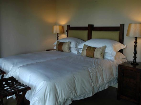 Simbavati River Lodge - Bedroom 